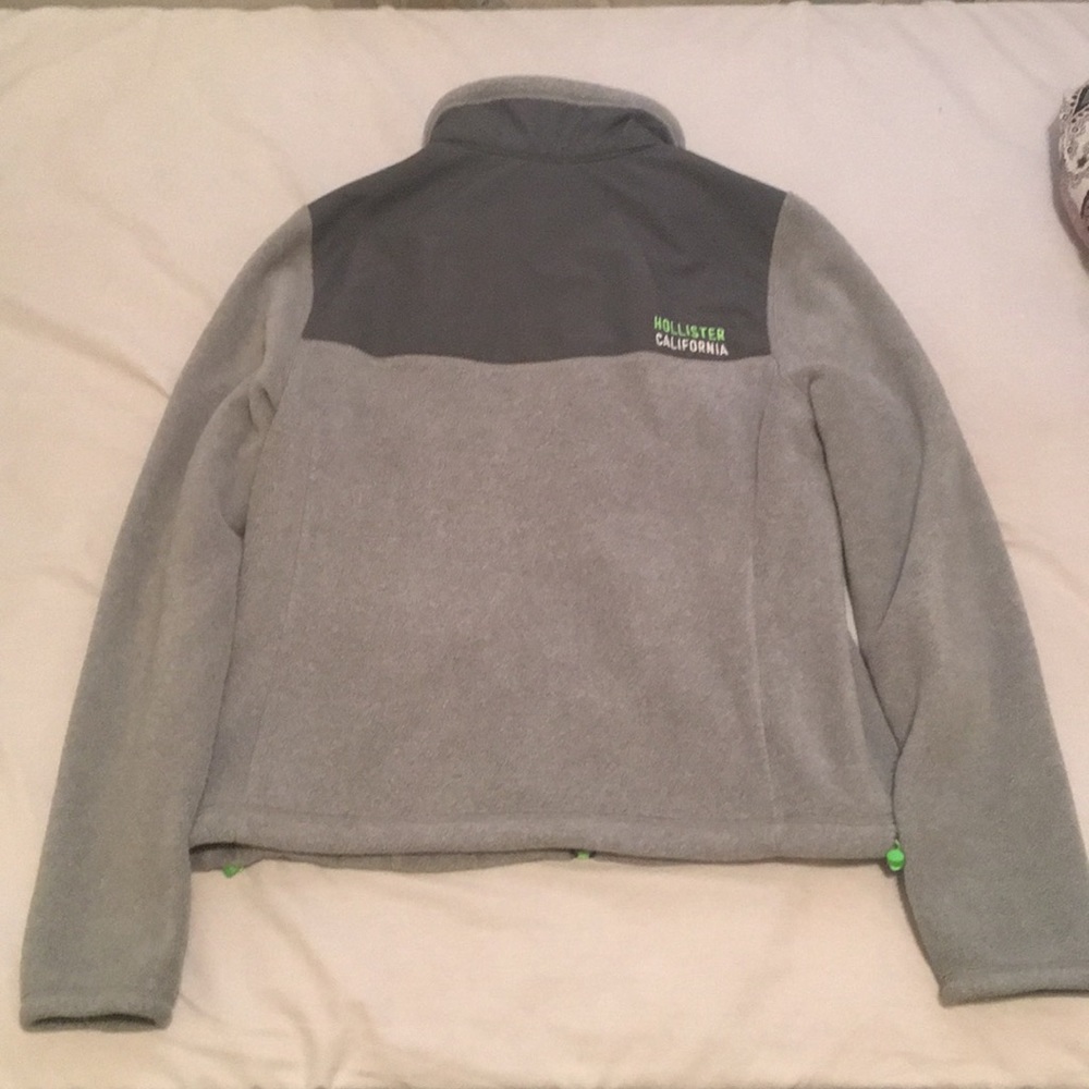 Hollister Fur like Coat Front/Back Logo